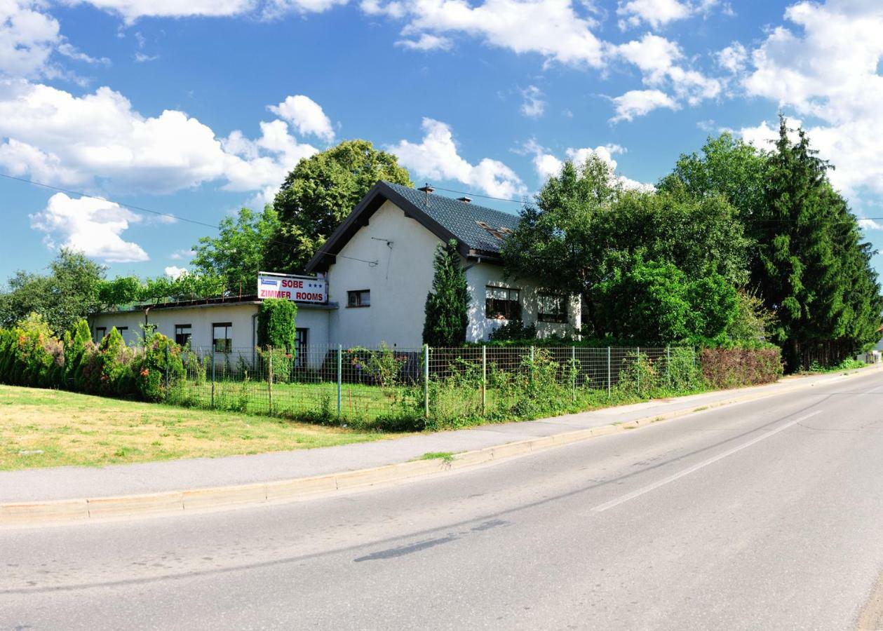 Sobe Zimmer Rooms Zivcic Karlovac Exteriér fotografie